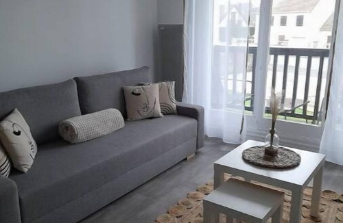 Villers-sur-Mer Apartment | Refurbished T2 apartment with balcony