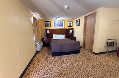 Coffeyville Hotel | Regal Inn Coffeyville KS US 169