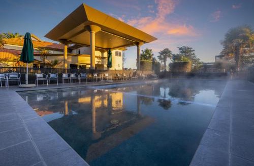 Rotorua Resort | Regal Palms Resort