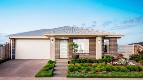 St Leonards House | Regal Retreat