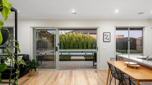 St Leonards House | Regal Retreat