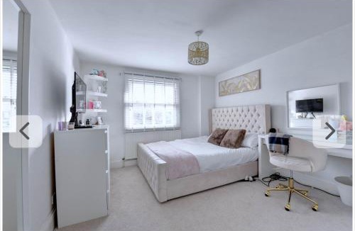 Henley House | Regatta 10 day stay ONLY from 26th June