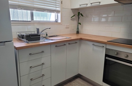 Red Rock House | Regatta on Rudder - Dog Friendly!