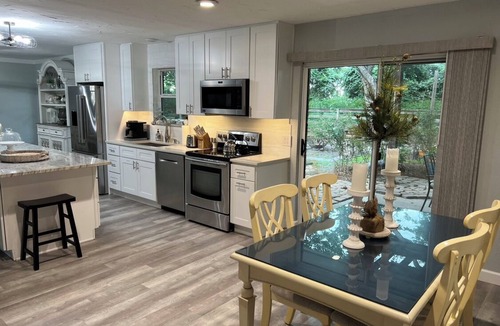 Oak Point House | Regatta Retreat