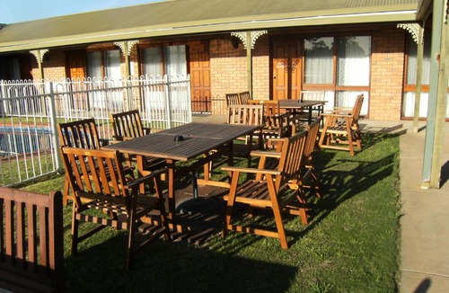 Cobram Hotel | Regency Court Motel