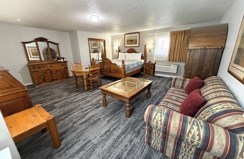 Dodge City Hotel | Regency Inn and Suites
