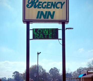 Bald Knob Hotel | Regency Inn Bald Knob