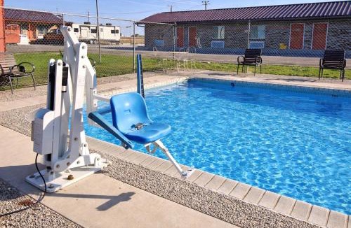 Hondo Hotel | Regency Inn Hondo