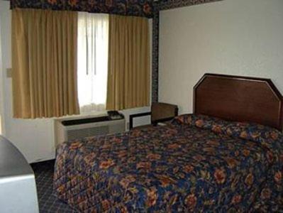 North Beach Hotel | Regency Inn Motel by the Beach