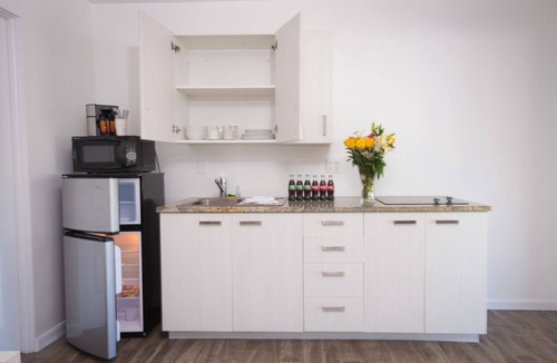 Indian Beach Sapphire Shores Hotel | Regency Inn & Suites