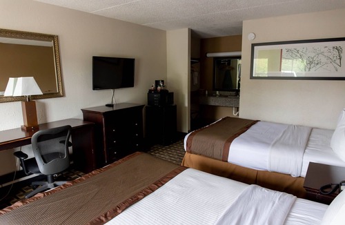 Monroeville Hotel | Regency Inn