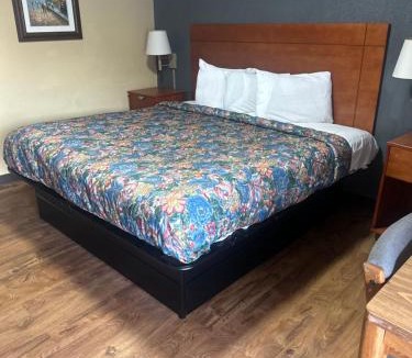 Muskogee Hotel | Regency Inn