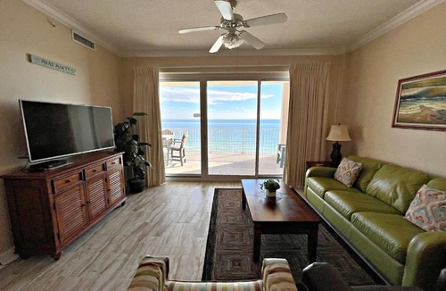 Ono Island Apartment | Regency Isle 704 Condo