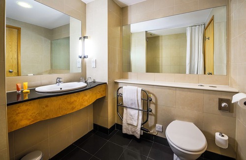 Ashmore Green Hotel | Regency Park Hotel