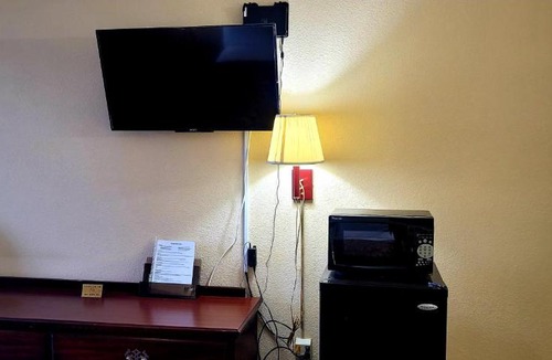 Hayti Hotel | Regency Travel Inn