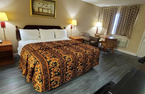 Hayti Hotel | Regency Travel Inn