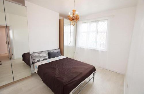 Burnley House | Regent Guest House