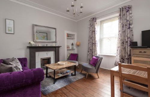 Edinburgh Apartment | Regent Place - 412