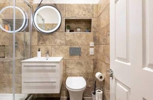 St. Pancras Apartment | Regent's Square Charming Flat