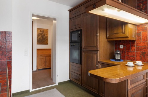 Meierhof Apartment | Regina Apt Golfblick by Interhome