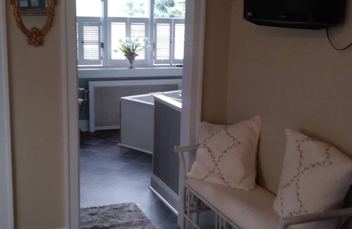 Moosic House | Regina house tea room guest house