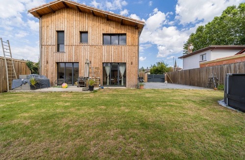 Salles House | Rehabilitated hay dryer near Bordeaux and the Bay of Arcachon