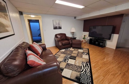 Saskatoon House | Rehoboth Suite