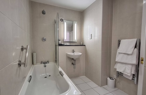 Reigate Hotel | Reigate Manor