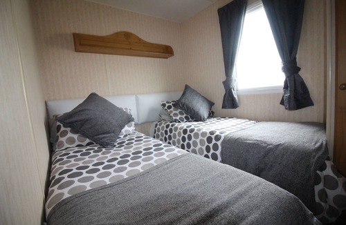 Reighton RV Rental | Reighton Sands 1