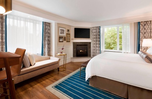 Amherst Hotel | Reikart House, Buffalo, a Tribute Portfolio Hotel