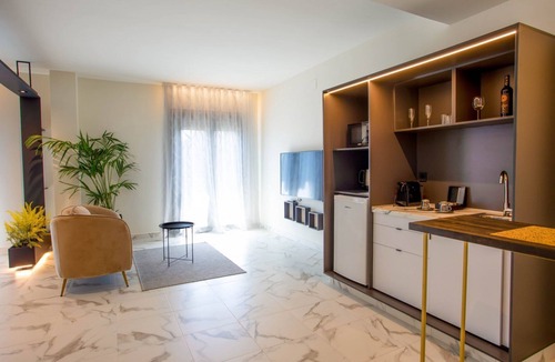 San Anton Apartment | Reina Victoria La Plaza