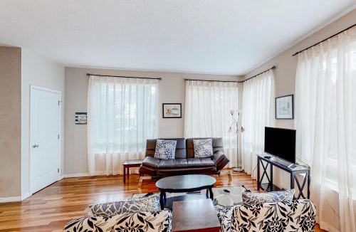 Agate Beach House | Rejuvenating Breeze