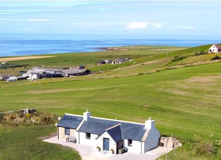 Stromness Apartment | Reka Vik