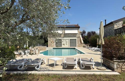 Vilanija Resort | Relais Borgo San Nicolò
