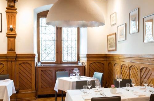 Colmar Centre Ville Hotel | Relais & Châteaux La Maison Des Têtes