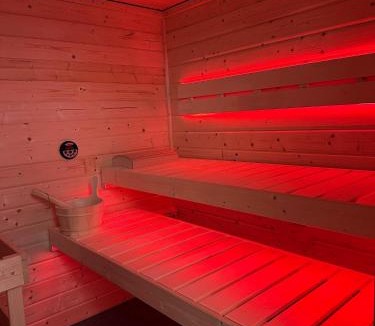 Grenelle Apartment | Relais Cocorico - Town House 4 Private Suites, AC Cinema Gym & Sauna