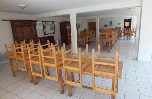 Villelongue Hostel | relais d'isaby
