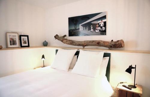 Saint-Hilaire-de-Loulay Bed & Breakfast | Relais de Chasse la Chaignaie