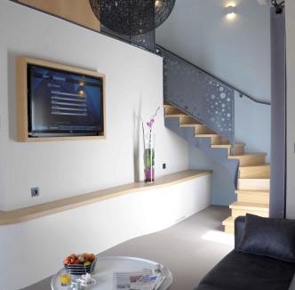 Charlieu Hotel | Relais De L'abbaye