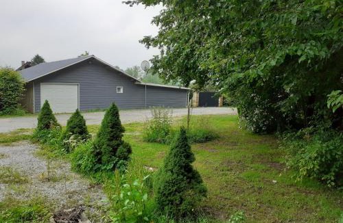 La Neuville-aux-Joutes Bed & Breakfast | relais des tourterelles