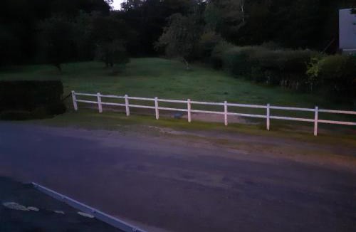 La Neuville-aux-Joutes Bed & Breakfast | relais des tourterelles