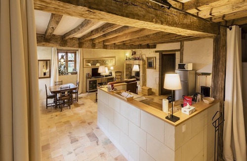 Cravant-les-Coteaux House | Relais du Château de Sonnay – 12 Guests with Pool