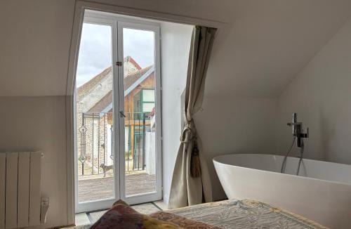 Lescherolles Bed & Breakfast | Relais du Chat Prosper