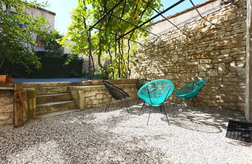 Nancy City Centre Apartment | Relais Ducal - Côté Jardin