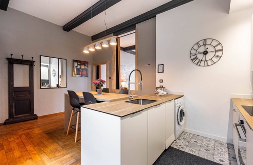 Nancy City Centre Apartment | Relais Ducal - Côté Terrasse