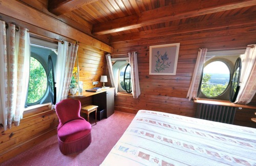 Saint-Alban-sur-Limagnole Hotel | Relais Saint Roch
