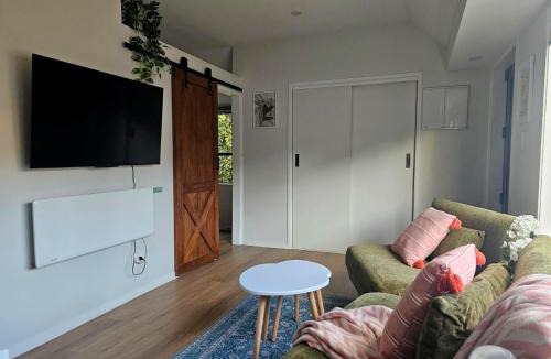 Torbay House | Relax and enjoy the North Shore