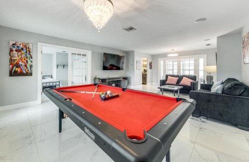 Tropic Palms House | Relax and Play! Home 2 Mi to Delray Public Beach