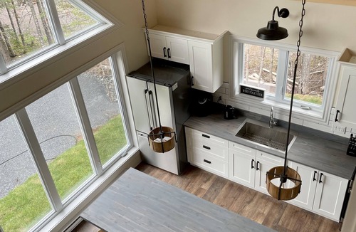 Port Blandford Cottage | Relax and Revitalize at Sprucewood Cottage