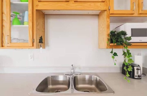 Lambton Shores Cottage | Relax and Unwind at Hideaway Cottages Full